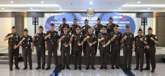 
					Reopan Saragih, S.H., M.H., Resmi Dilantik sebagai Kajari Berau, Siap Perkuat Penegakan Hukum dan Kinerja Kejaksaan