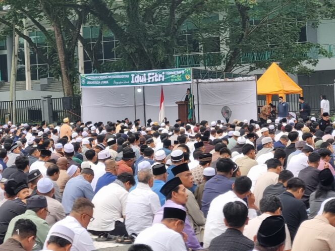
					Ribuan Jamaah Padati Sholat Idul Fitri Muhammadiyah di Samarinda Utara