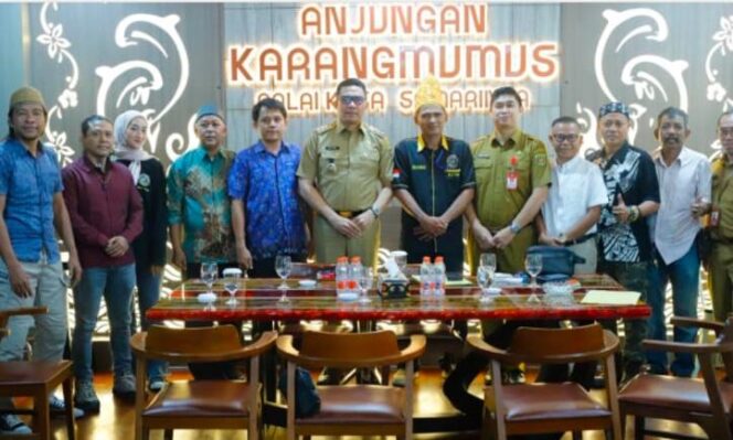 
					Wali Kota Samarinda Andi Harun Terima Audiensi Laskar Banjar Borneo, Perkuat Sinergi Sosial dan Budaya